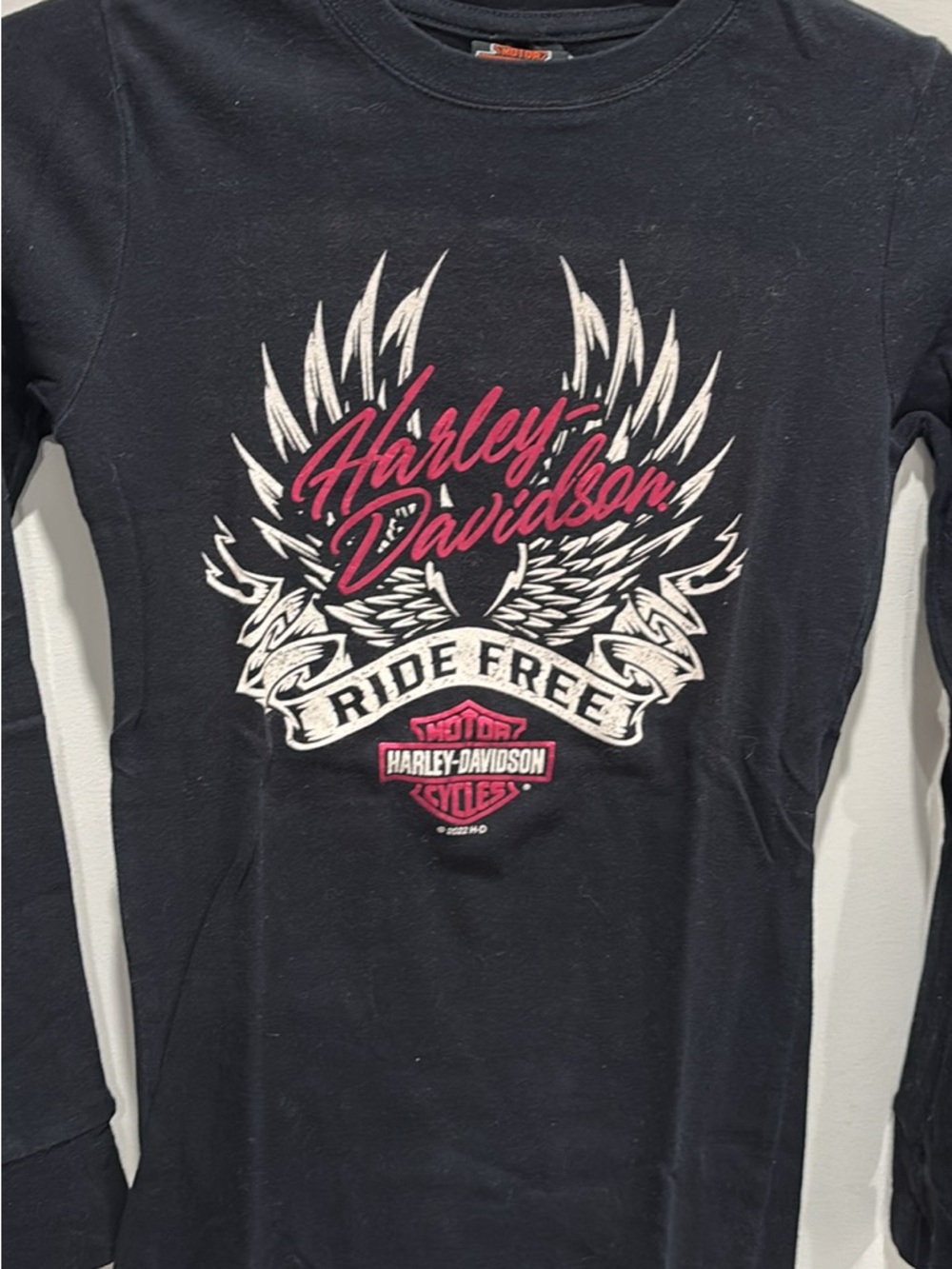Harley-Davidson Black Long Sleeve Tee with White Wings and Pink Script